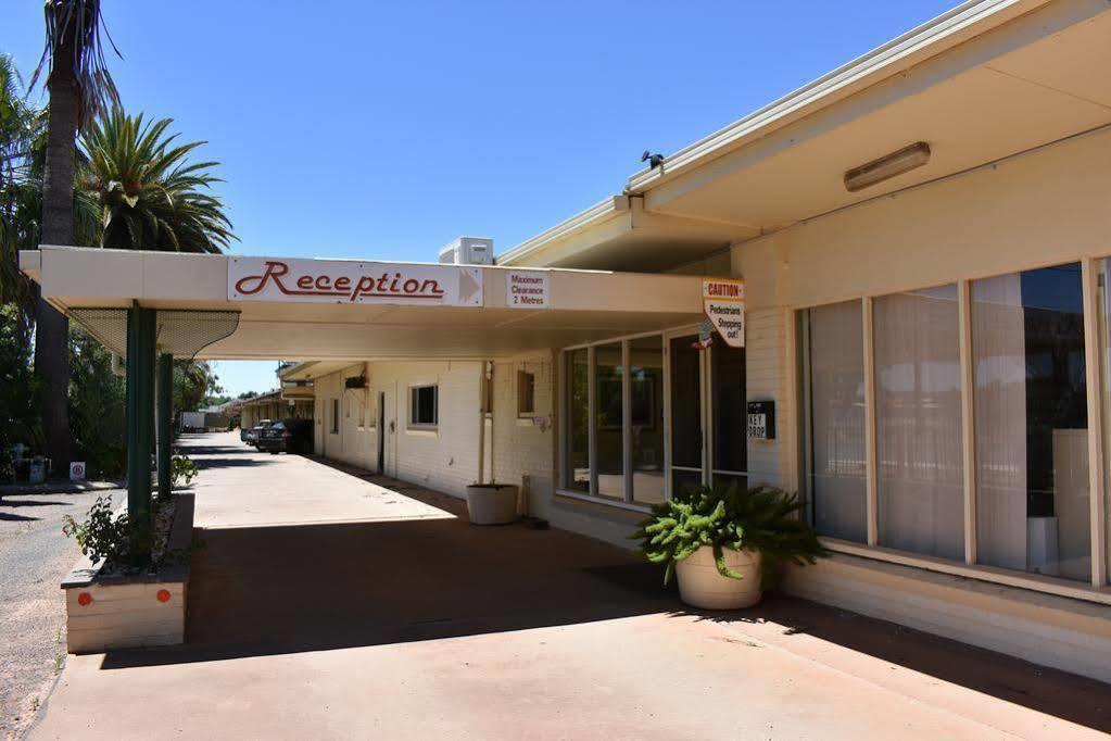 Motel Riverina Leeton Kültér fotó